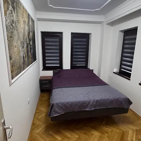 Xxxxxxxxx * Skopje